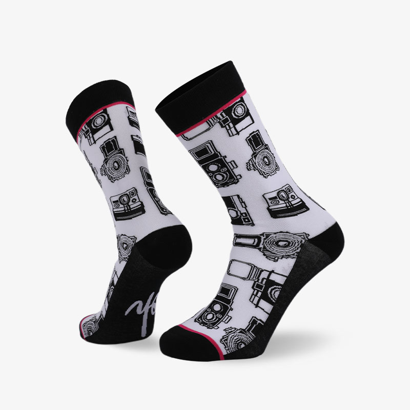 200N Black on white normal terry socks